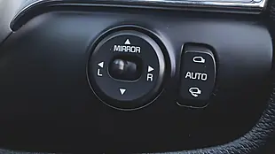 Used 2017 Kia Ceed 2 Silver - Interior and Exterior details 19