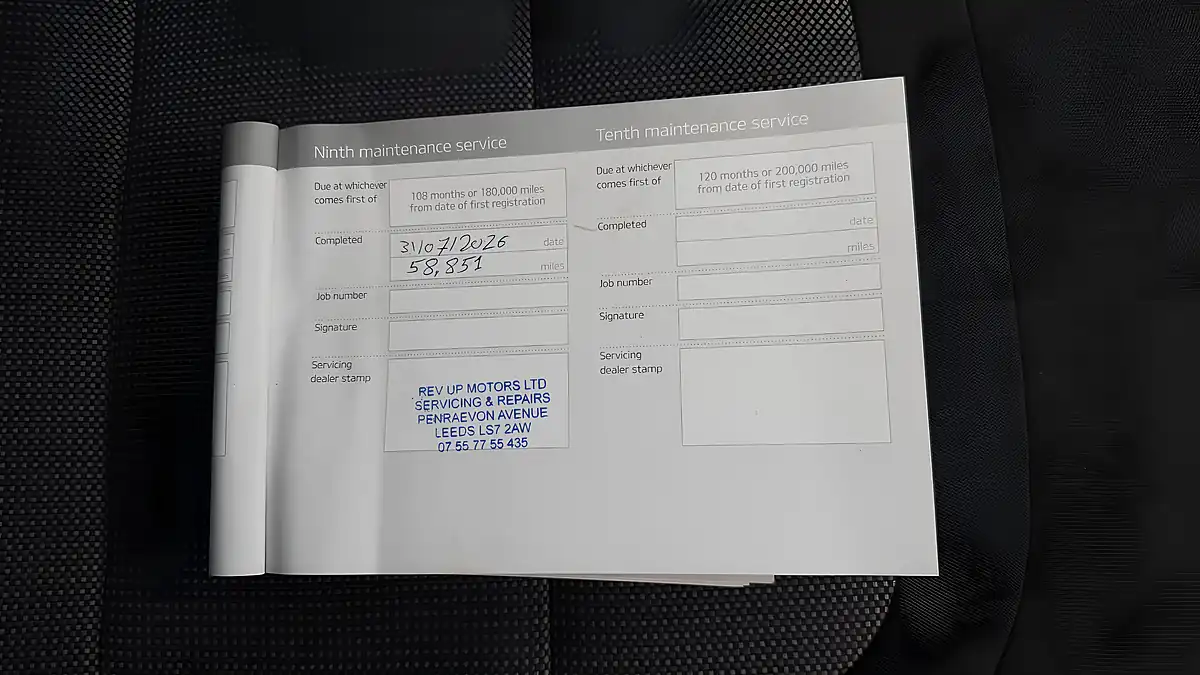Used 2017 Kia Ceed 2 Silver - Interior and Exterior details 20