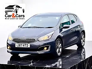 Used 2017 Kia Ceed 3 Silver - Interior and Exterior details 2