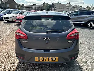 Used 2017 Kia Ceed 3 Silver - Interior and Exterior details 11