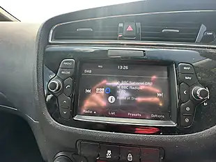 Used 2017 Kia Ceed 3 Silver - Interior and Exterior details 19