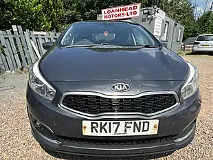 Used 2017 Kia Ceed 3 Silver - Interior and Exterior details 4