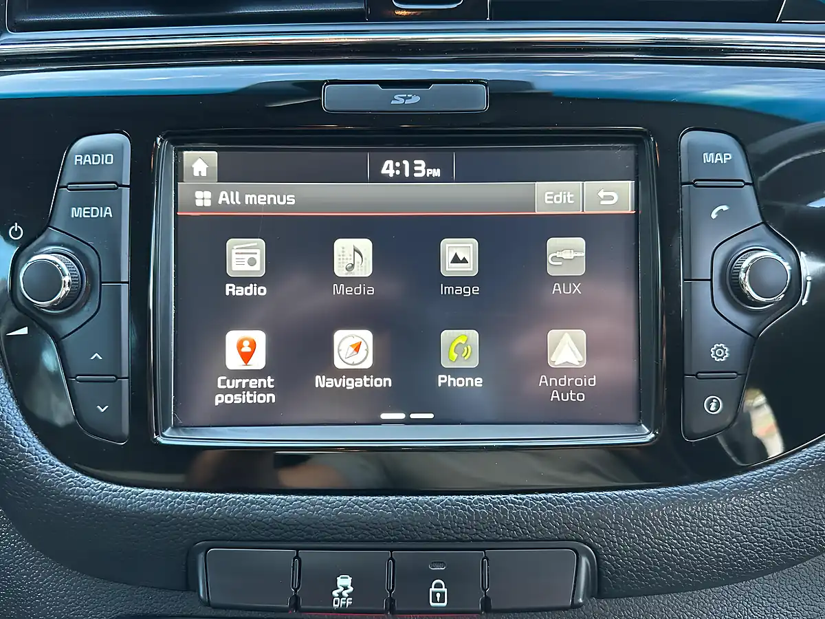 Used 2017 Kia Ceed 3 Silver - Interior and Exterior details 16