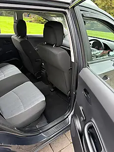 Used 2017 Kia Ceed Ecodynamics 2 Sports Wagon Grey - Interior and Exterior details 14