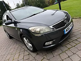 Used 2017 Kia Ceed Ecodynamics 2 Sports Wagon Grey - Interior and Exterior details 4