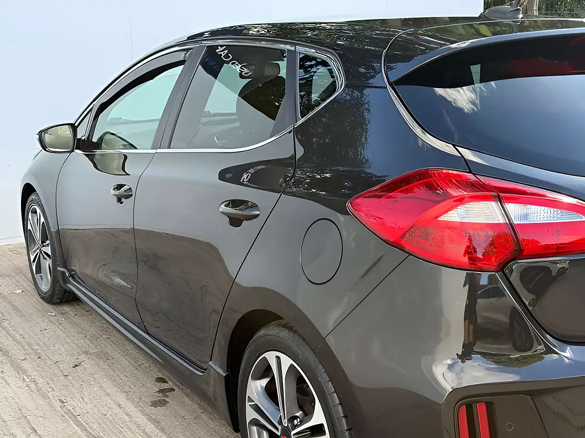 Used 2017 Kia Ceed GT-Line Dark Gun Metal - Interior and Exterior details 11