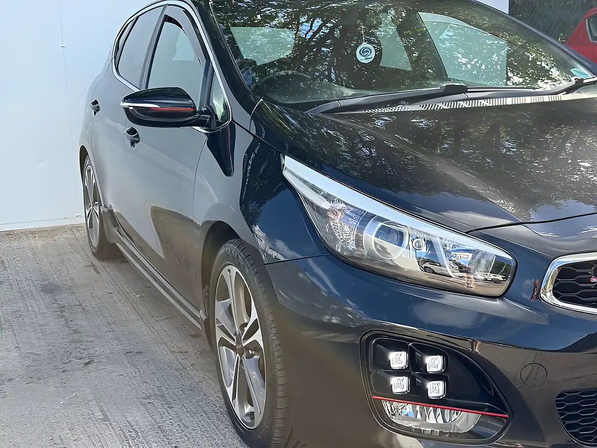 Used 2017 Kia Ceed GT-Line Dark Gun Metal - Interior and Exterior details 17
