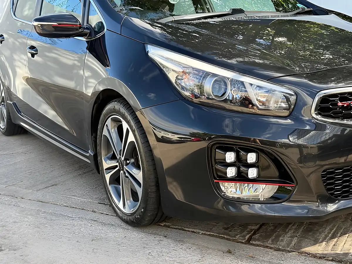 Used 2017 Kia Ceed GT-Line Dark Gun Metal - Interior and Exterior details 8