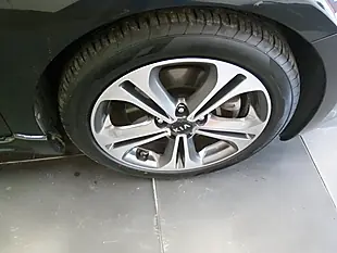 Used 2017 Kia Ceed GT-Line S Black - Interior and Exterior details 12