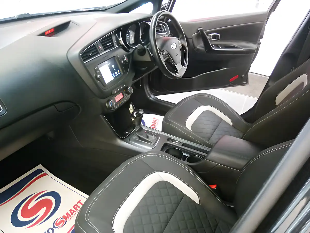 Used 2017 Kia Ceed GT-Line S Black - Interior and Exterior details 13
