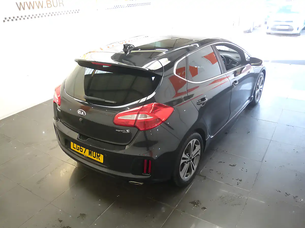 Used 2017 Kia Ceed GT-Line S Black - Interior and Exterior details 20