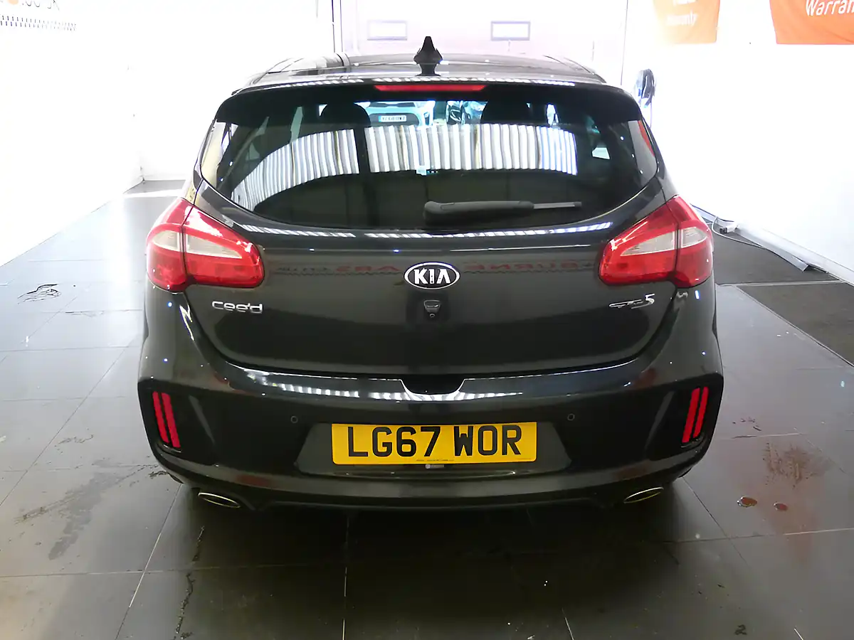 Used 2017 Kia Ceed GT-Line S Black - Interior and Exterior details 7