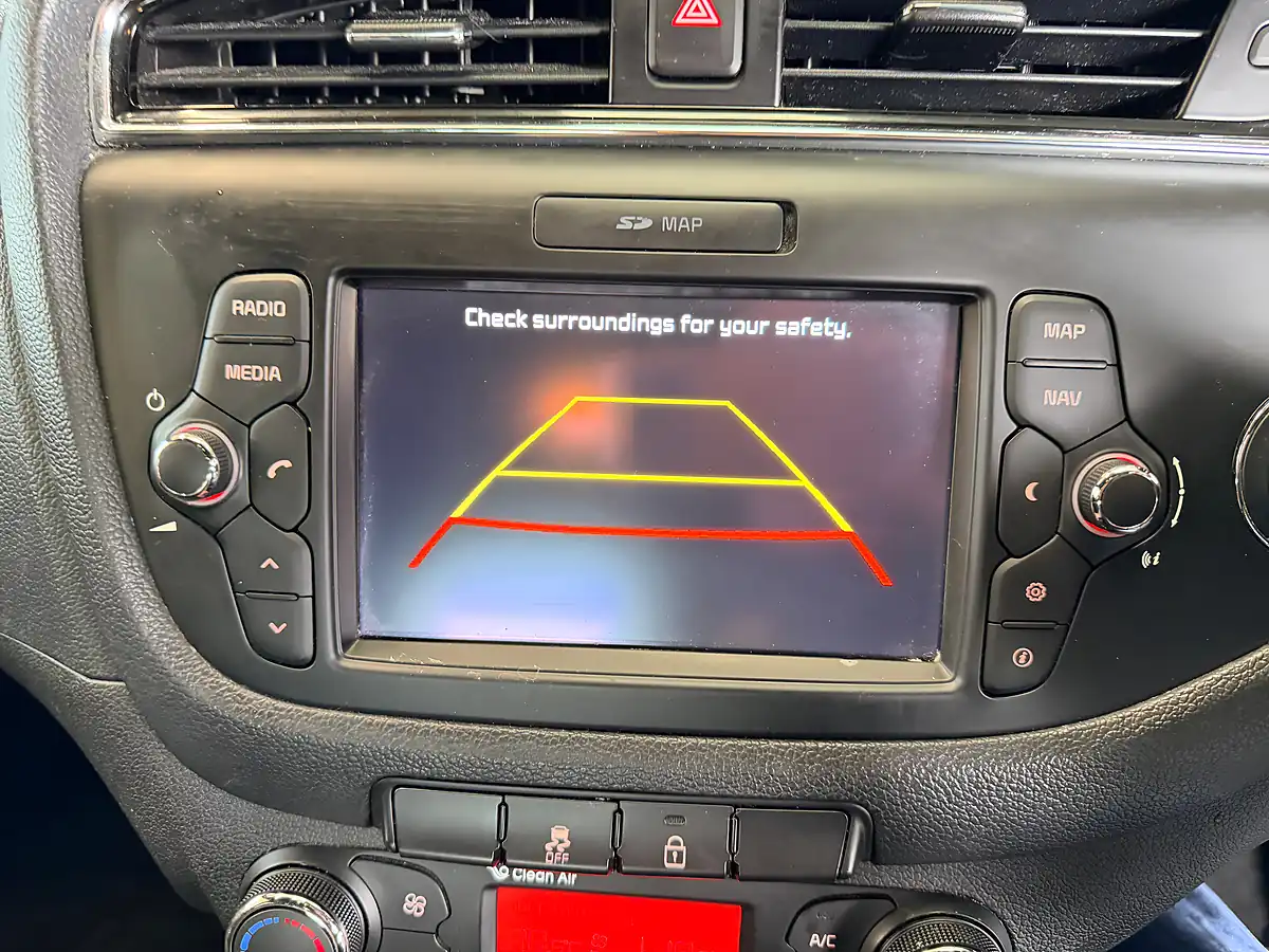 Used 2017 Kia Ceed GT-Line Sportswagon Silver - Interior and Exterior details 15