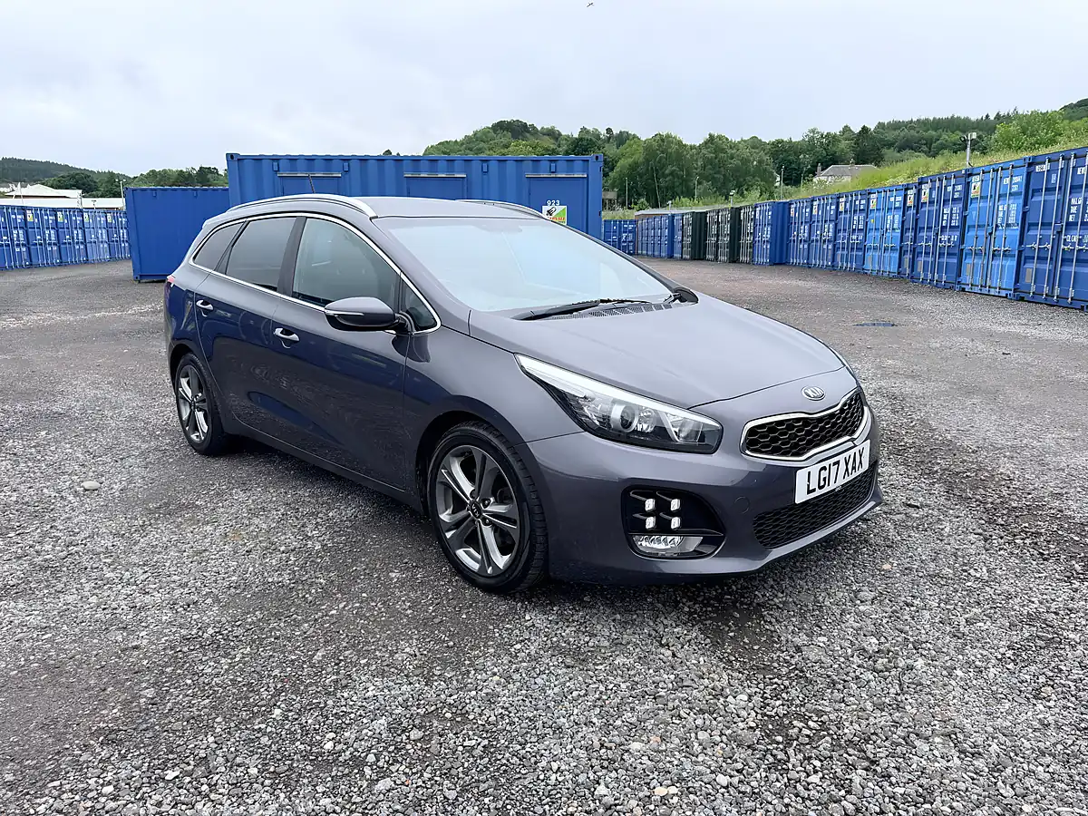 Used 2017 Kia Ceed GT-Line Sportswagon Silver - Interior and Exterior details 17