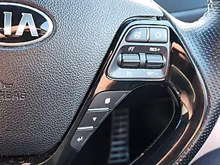 Used 2017 Kia Ceed GT-Line White - Interior and Exterior details 16