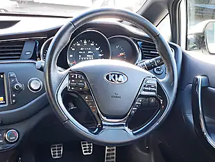 Used 2017 Kia Ceed GT-Line White - Interior and Exterior details 8