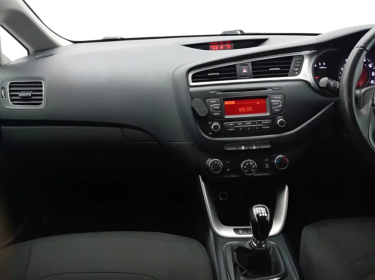 Used 2017 Kia Ceed SR7 Red - Interior and Exterior details 18