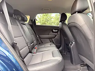 Used 2017 Kia Niro Gdi 2 Blue - Interior and Exterior details 16