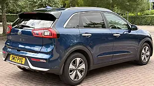 Used 2017 Kia Niro Gdi 2 Blue - Interior and Exterior details 7