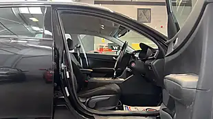 Used 2017 Kia Optima 2 Black - Interior and Exterior details 10