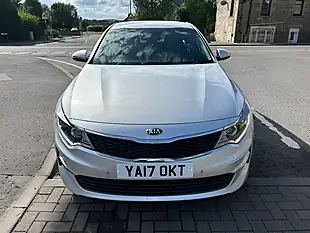 Used 2017 Kia Optima 2 Silver - Interior and Exterior details 6