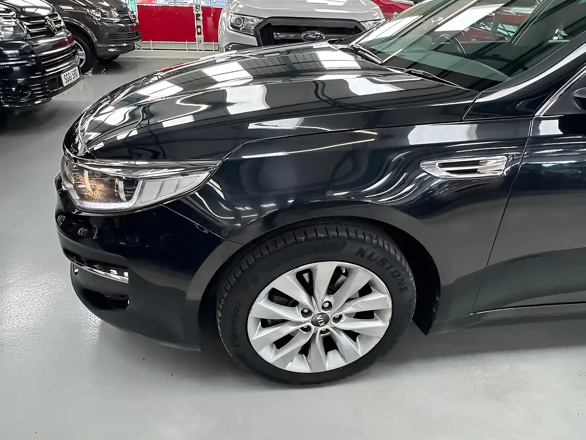 Used 2017 Kia Optima 2 Sportswagon Black - Interior and Exterior details 10