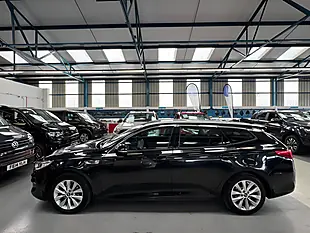 Used 2017 Kia Optima 2 Sportswagon Black - Interior and Exterior details 5