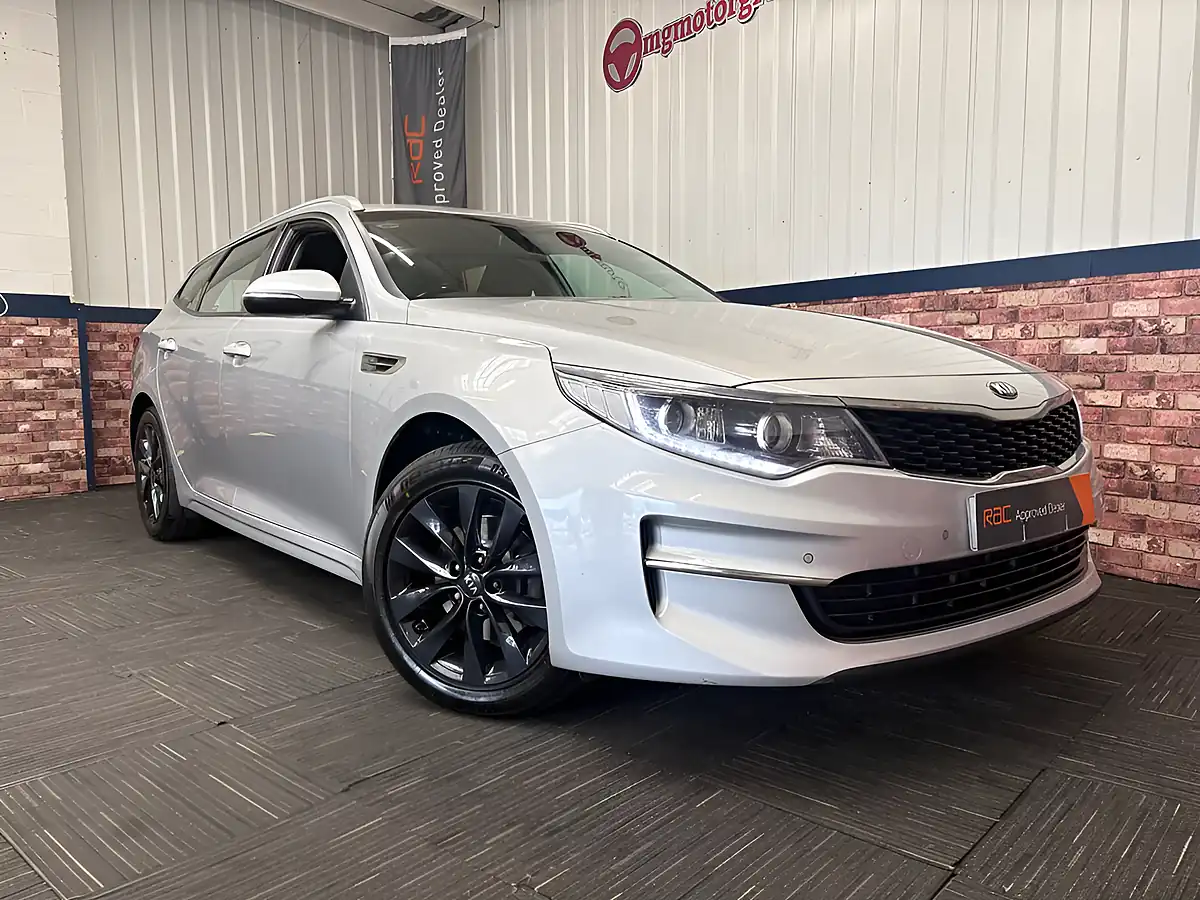 Used 2017 Kia Optima 2 Sportswagon Satin Silver - Interior and Exterior details 3
