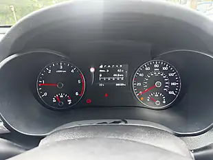 Used 2017 Kia Optima 3 White - Interior and Exterior details 18
