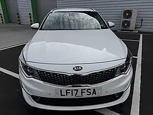 Used 2017 Kia Optima 3 White - Interior and Exterior details 8
