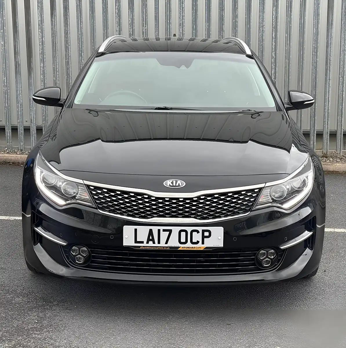 Used 2017 Kia Optima Isg 3 Black - Interior and Exterior details 3