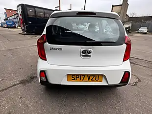 Used 2017 Kia Picanto 1 Air White - Interior and Exterior details 14