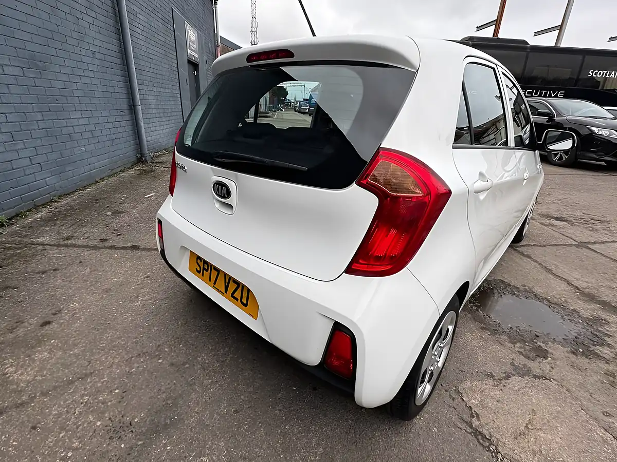Used 2017 Kia Picanto 1 Air White - Interior and Exterior details 15