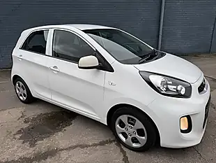 Used 2017 Kia Picanto 1 Air White - Interior and Exterior details 9