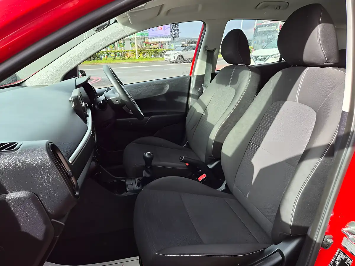Used 2017 Kia Picanto 1 Red - Interior and Exterior details 17