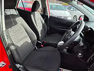 Used 2017 Kia Picanto 1 Red - Interior and Exterior details 7
