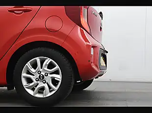 Used 2017 Kia Picanto 2 Chilli Red - Interior and Exterior details 12