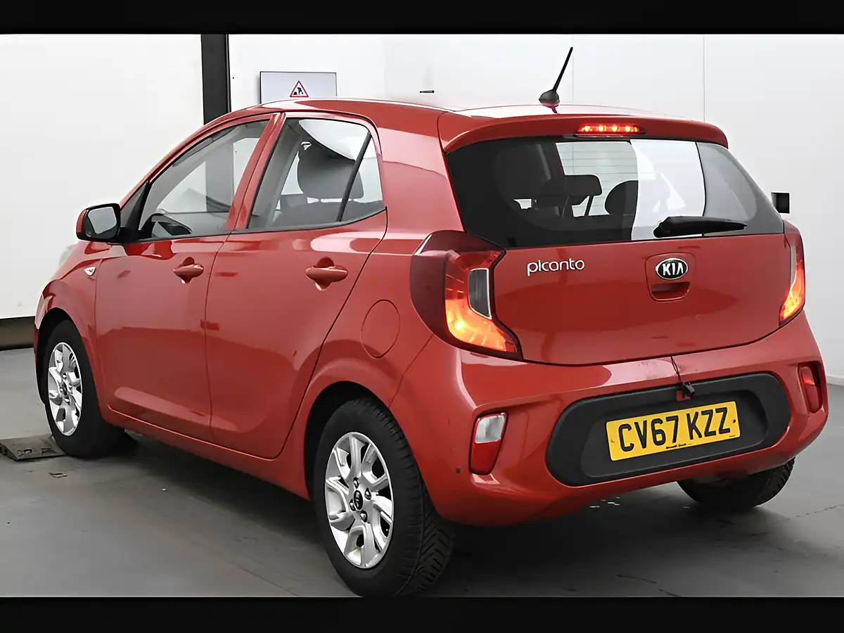 Used 2017 Kia Picanto 2 Chilli Red - Interior and Exterior details 4