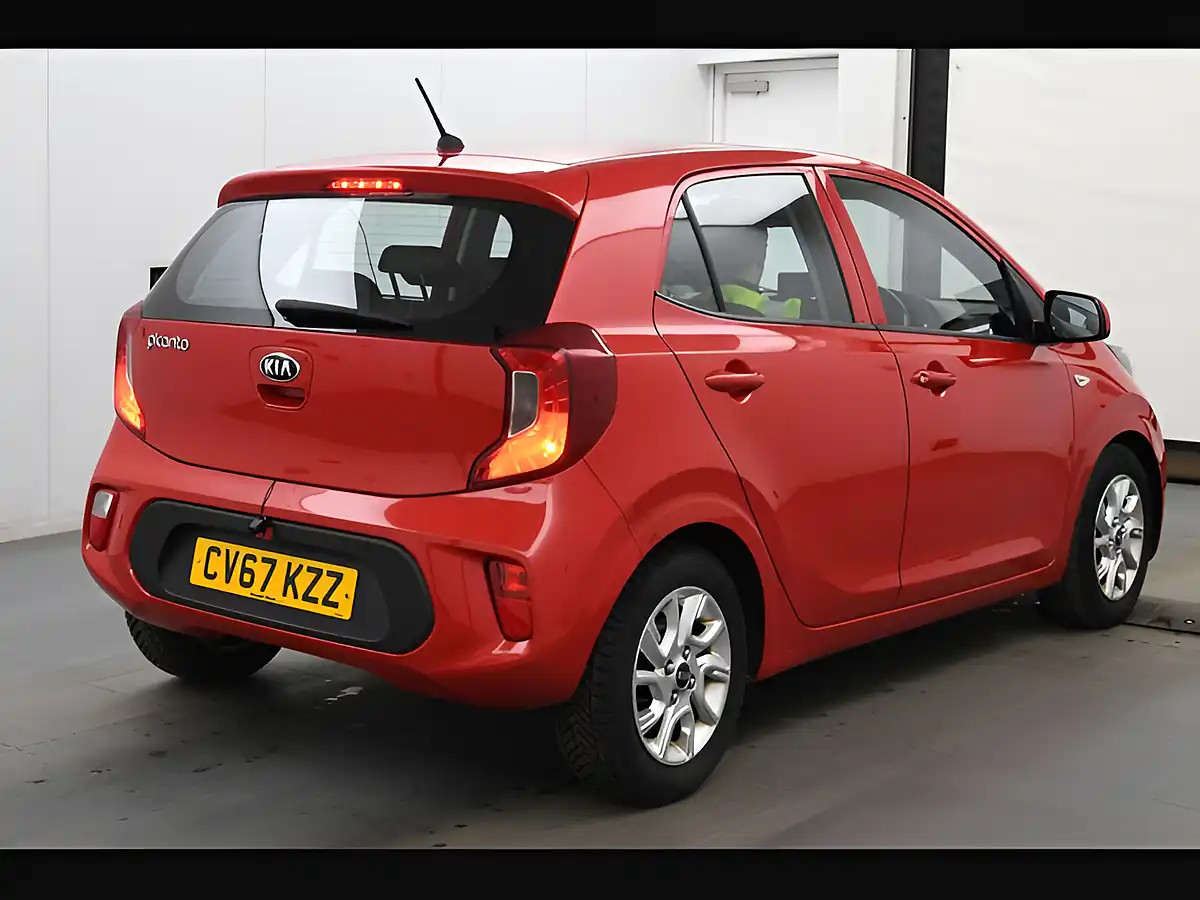 Used 2017 Kia Picanto 2 Chilli Red - Interior and Exterior details 5