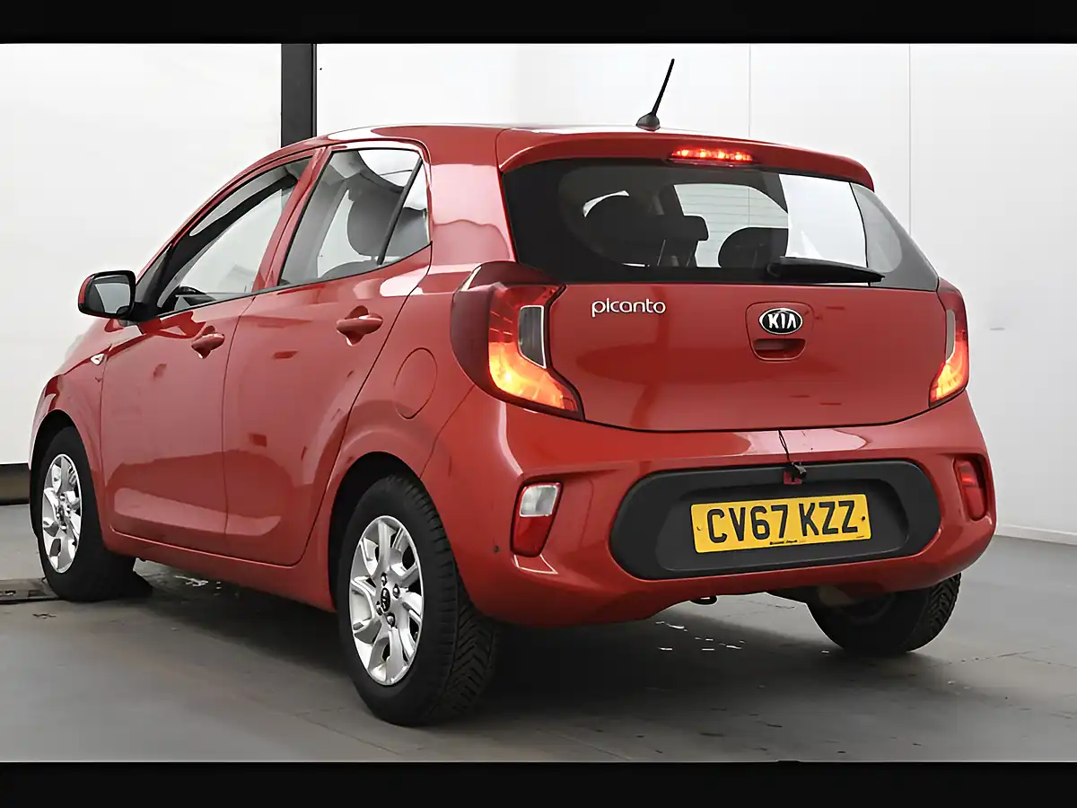 Used 2017 Kia Picanto 2 Chilli Red - Interior and Exterior details 8