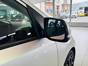 Used 2017 Kia Picanto 3 Silver - Interior and Exterior details 8