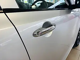 Used 2017 Kia Picanto 3 Silver - Interior and Exterior details 9
