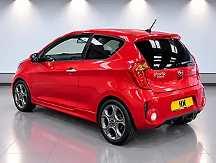 Used 2017 Kia Picanto Chilli Red - Interior and Exterior details 3