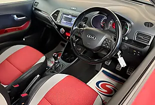 Used 2017 Kia Picanto Chilli Red - Interior and Exterior details 5