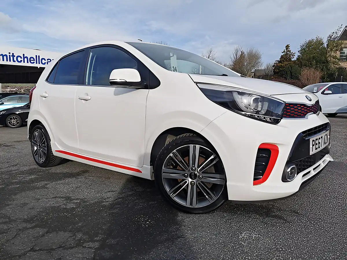 Used 2017 Kia Picanto GT-Line Clear White - Front View