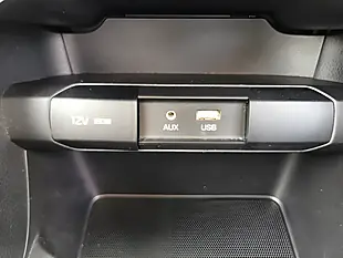 Used 2017 Kia Picanto GT-Line Clear White - Interior and Exterior details 17