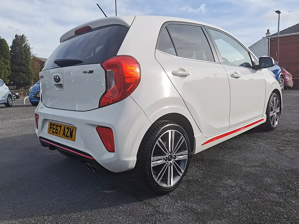 Used 2017 Kia Picanto GT-Line Clear White - Interior and Exterior details 7
