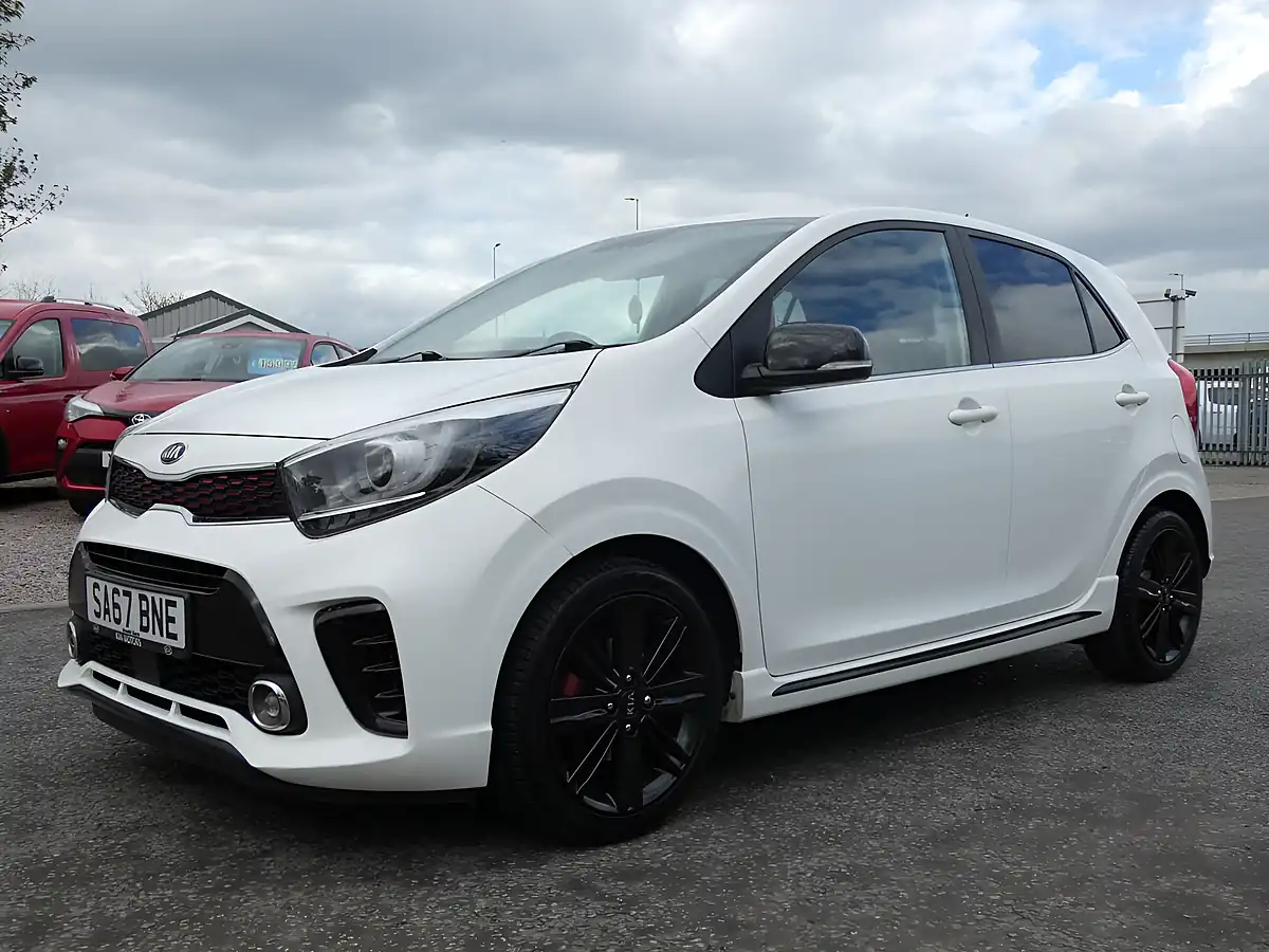 Used 2017 Kia Picanto GT-Line Clear White - Interior and Exterior details 3