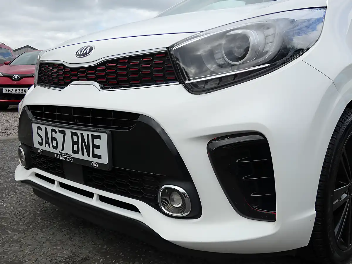 Used 2017 Kia Picanto GT-Line Clear White - Interior and Exterior details 9