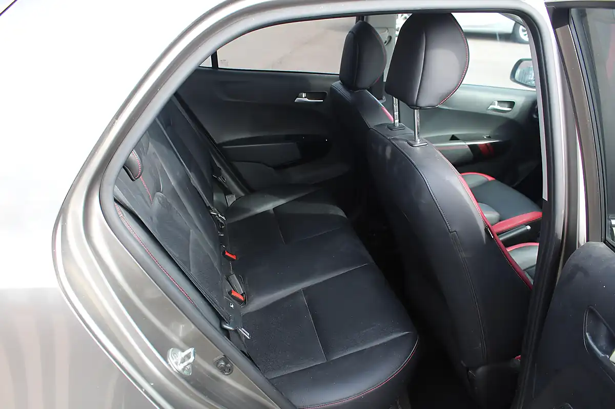 Used 2017 Kia Picanto GT-Line S Silver - Interior and Exterior details 3